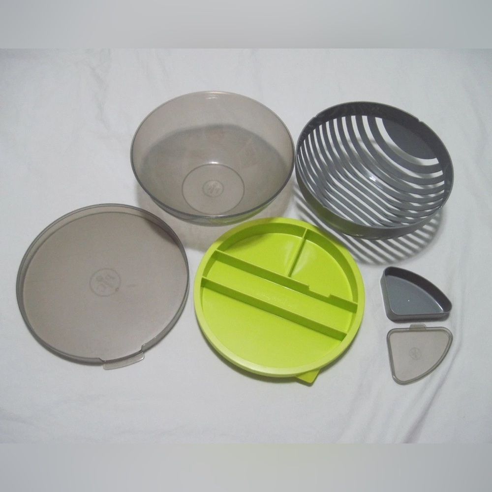 Pampered Chef Salad Cutting Set
